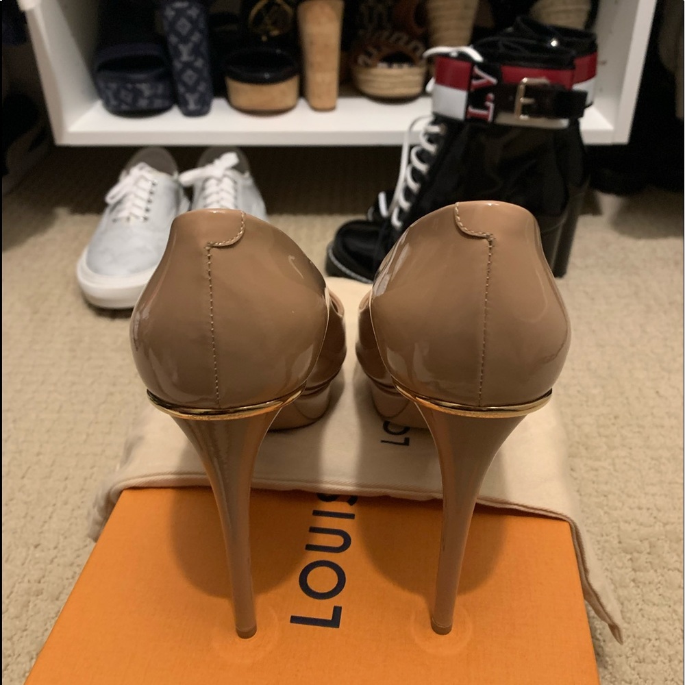 Louis Vuitton Eyeline PeepToe Nude Patent sz40 - Picture 2 of 8